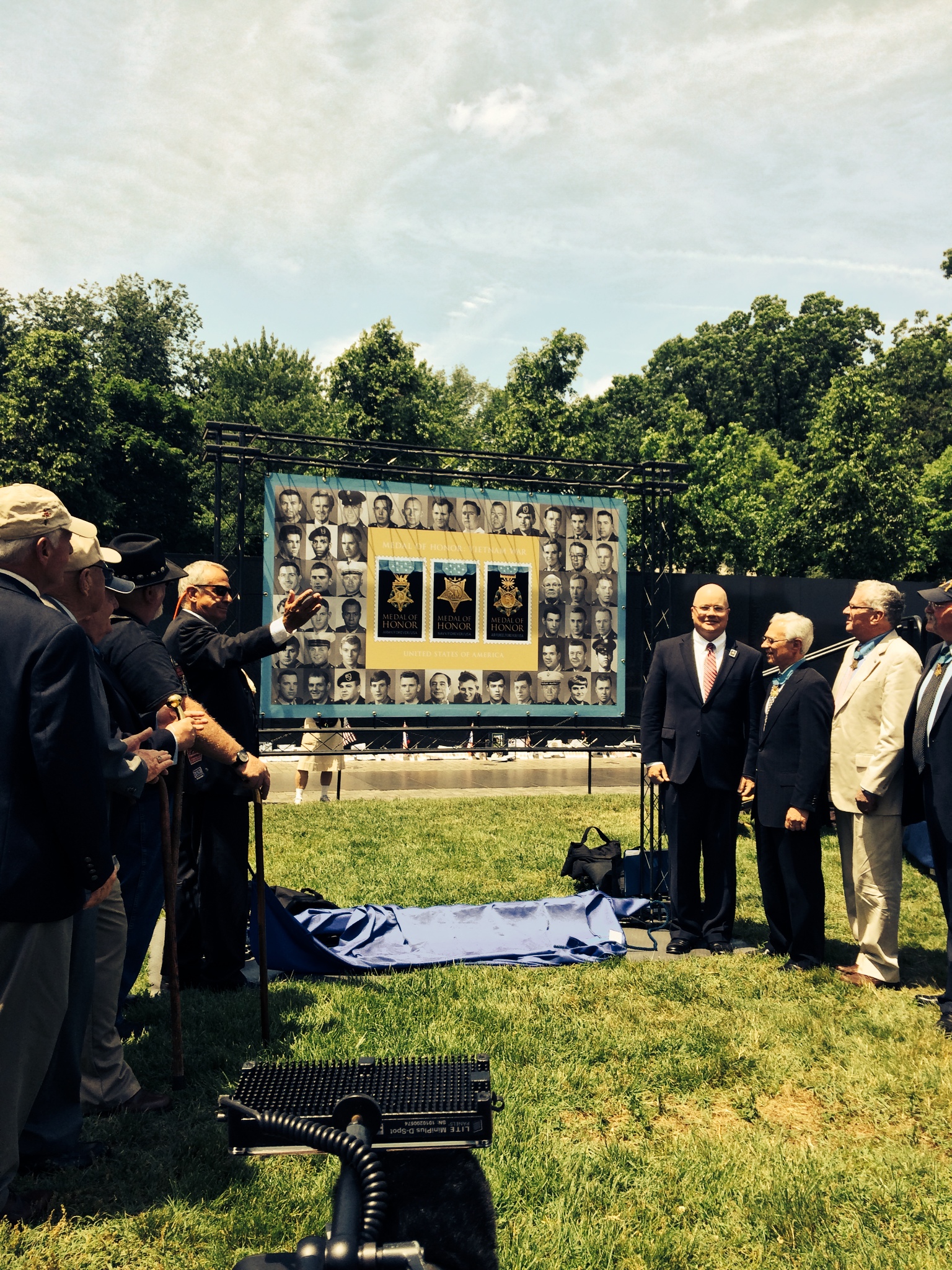 Medal of Honor stamps dedicated at Vietnam Veterans Memorial