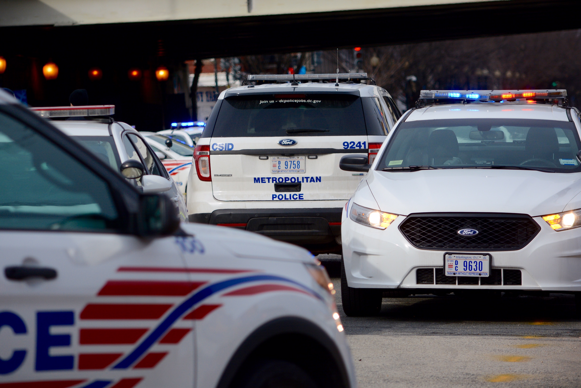 3 escape youth detention in Pennsylvania, steal car involved in DC robbery and shooting, police say