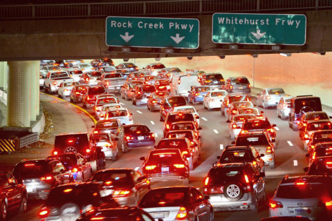Man seriously injured on Potomac Freeway in DC