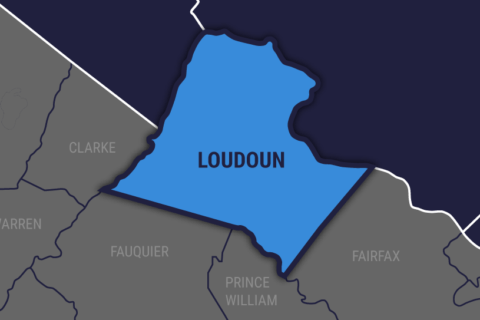 1 dead, 1 injured in Loudoun County town house fire