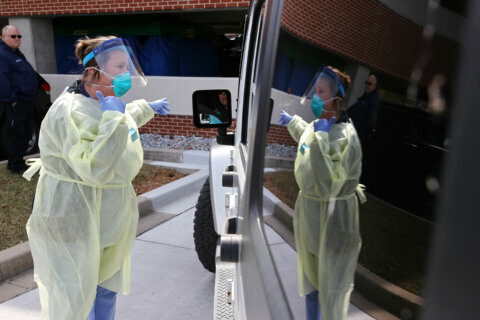 Coronavirus: Maryland announces 1st COVID-19-related death as region sees jump in new cases