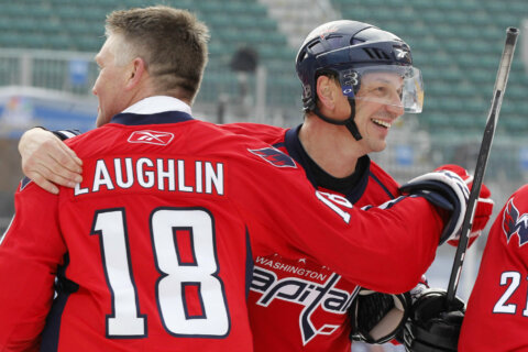 Hockey expert gives insight on returning to play, tips for players in quarantine