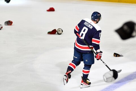 Alex Ovechkin keeps scoring, inching closer to NHL records