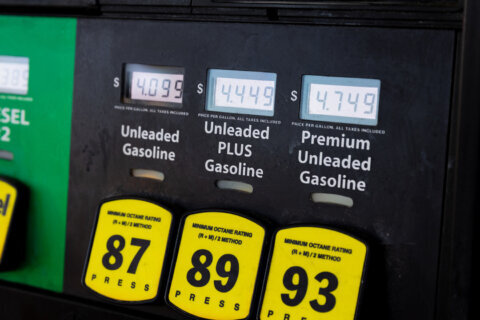 Gas prices likely to keep falling through mid-August in DC region, expert says
