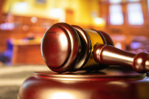Virginia man charged in bomb threat at Prince William County courthouse complex