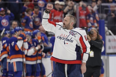 8 great moments on Ovechkin’s road to 895 goals