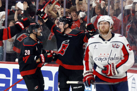 Walker, Svechnikov score late as Hurricanes push Capitals to brink of elimination in 5-2 win