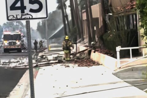 1 person killed in explosion outside fertility clinic; police say act was ‘intentional’