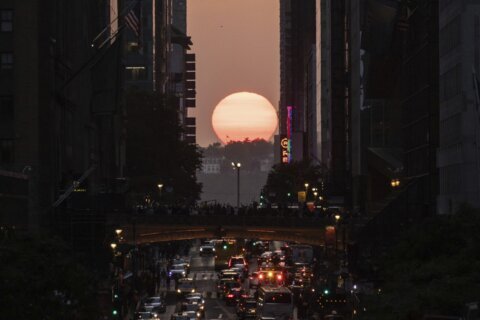 What is Manhattanhenge and when can you see it?