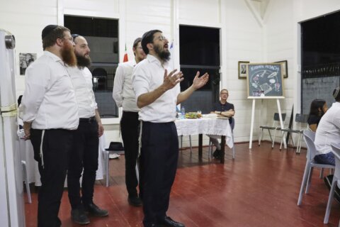 Dutch-led Suriname team digitizes 100,000 documents to preserve Jewish history in the Caribbean